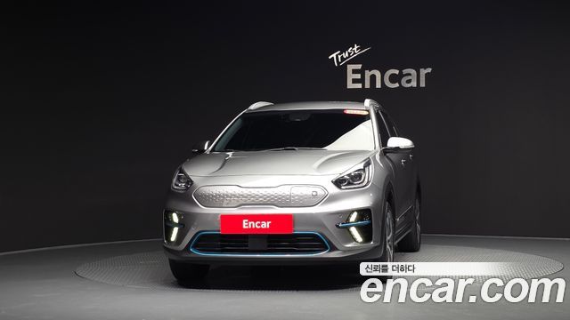 Kia Niro EV Noblesse 2022 — фото 3