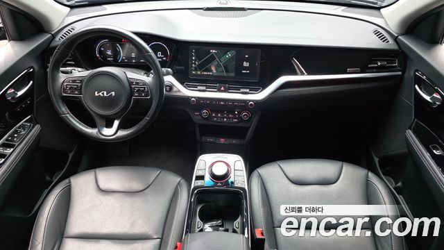 Kia Niro EV Noblesse 2022 — фото 7