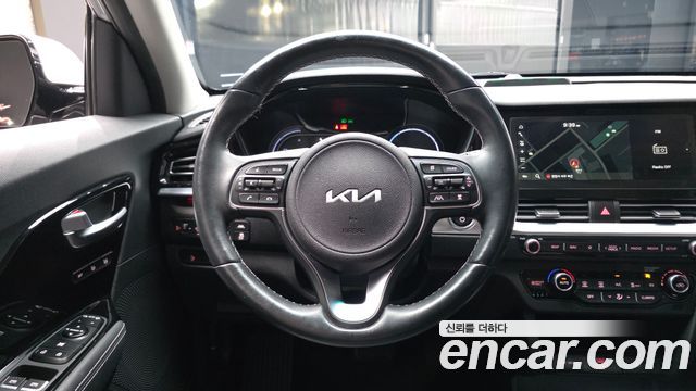 Kia Niro EV Noblesse 2022 — фото 13