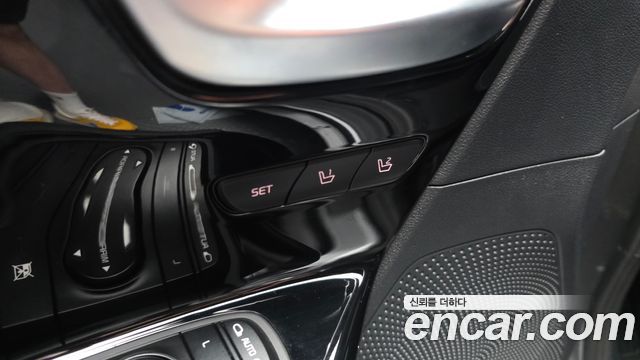 Kia Niro EV Noblesse 2022 — фото 20