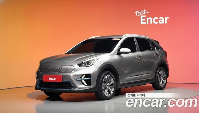Kia Niro EV Noblesse 2022 — фото 1