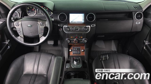 Land Rover Discovery 4 3.0 SDV6 HSE 2016 — фото 7