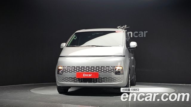 Hyundai Staria HEV 1.6 Tourer 11-Seater Modern 2025 — фото 3