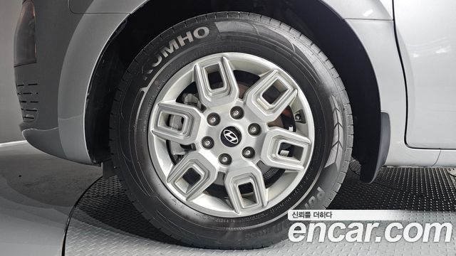 Hyundai Staria HEV 1.6 Tourer 11-Seater Modern 2025 — фото 5