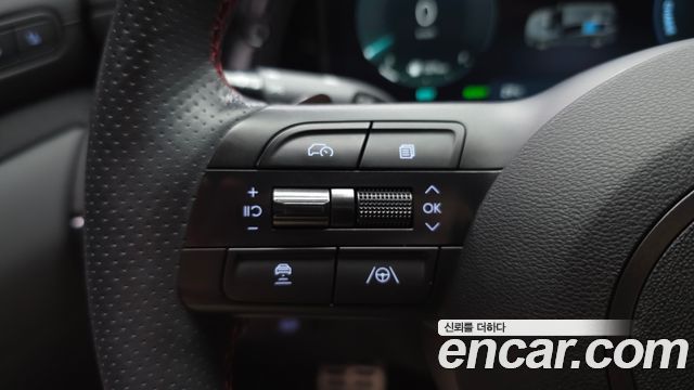 Hyundai Tucson Hybrid (NX4) HEV 1.6 2WD N Line Inspiration 2024 — фото 16