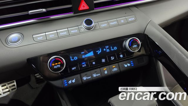 Hyundai Avante (CN7) 1.6 Inspiration 2024 — фото 16