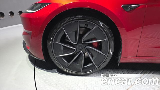 Tesla Model 3 Performance AWD 2024 — фото 5
