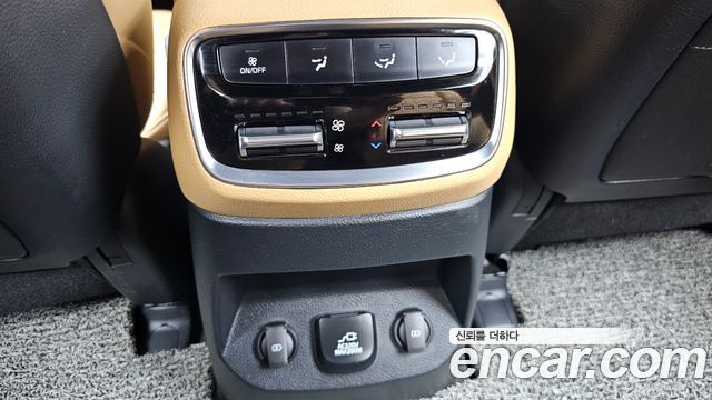 Kia Mohave The Master Diesel 3.0 4WD 6-Seater Masters 2020 — фото 31