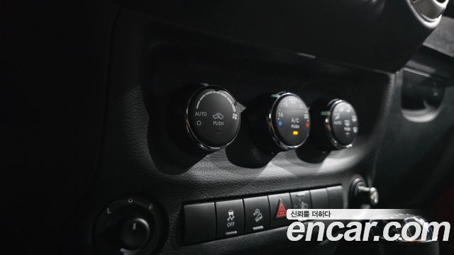 Jeep Wrangler (JK) 2.8 Diesel Rubicon 2Door 2012 — фото 18