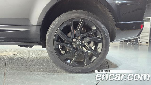 Land Rover Range Rover Sport (II) 3.0 SDV6 HSE Dynamic 2018 — фото 21