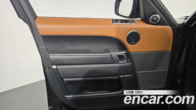 Land Rover Range Rover Sport (II) 3.0 SDV6 HSE Dynamic 2018 — фото 24