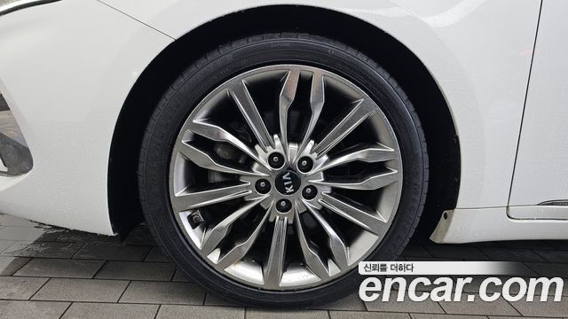 Kia K7 Premier 2.5 GDI Noblesse 2020 — фото 5
