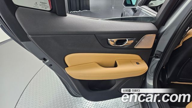 Volvo S60 (III) T5 Inscroption 2020 — фото 25
