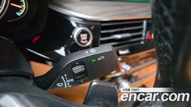 BMW 5 Series (G30) 520d M Sport Package Plus 2017 — фото 13