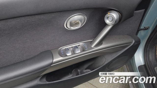 Genesis GV60 Standard AWD 2022 — фото 29