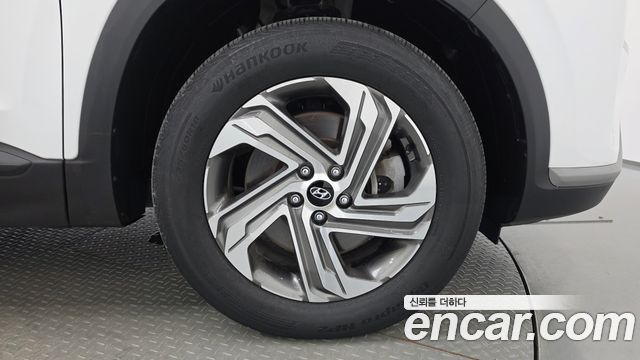 Hyundai Santa Fe Gasoline 2.5T 2WD Exclusive 2023 — фото 21