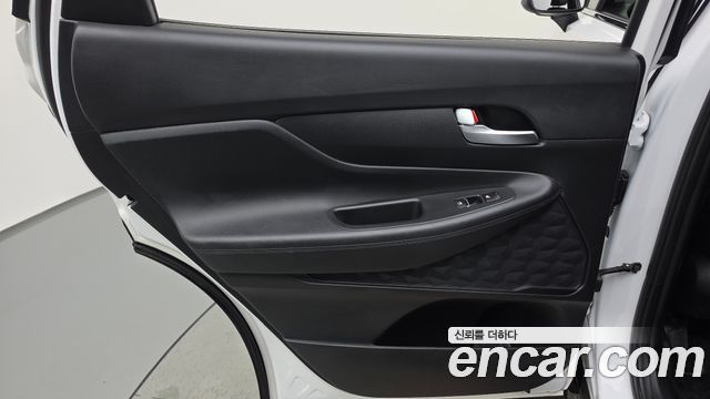 Hyundai Santa Fe Gasoline 2.5T 2WD Exclusive 2023 — фото 25