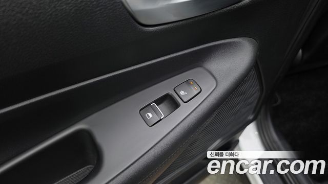 Hyundai Santa Fe Gasoline 2.5T 2WD Exclusive 2023 — фото 33