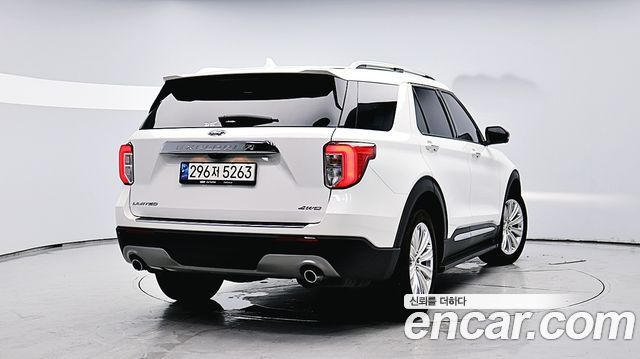 Ford Explorer (VI) 2.3 LimIted 4WD 2021 — фото 2