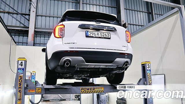 Ford Explorer (VI) 2.3 LimIted 4WD 2021 — фото 22
