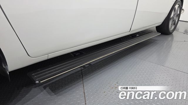 Hyundai Staria Tourer 11-Seater Modern 2023 — фото 33