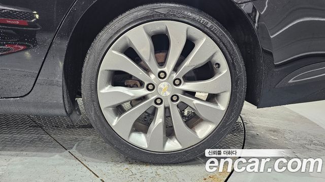Chevrolet Malibu 2.0 Turbo LT Permium 2017 — фото 5