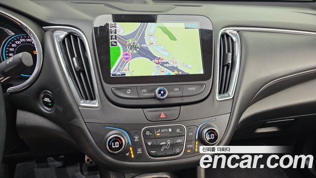 Chevrolet Malibu 2.0 Turbo LT Permium 2017 — фото 14