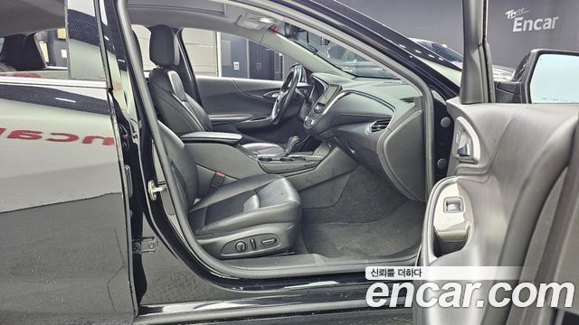 Chevrolet Malibu 2.0 Turbo LT Permium 2017 — фото 26