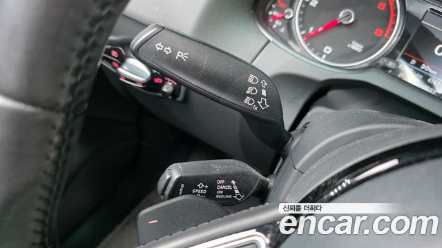 Audi Q5 35 TDI Quattro Dynamic 8R 2016 — фото 17