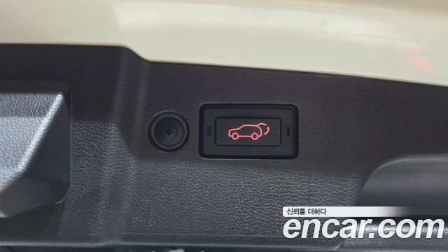 KG Mobility (SsangYong) Torres Gasoline 1.5 4WD T7 2024 — фото 17
