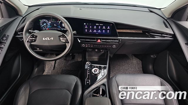Kia Niro Prestige 2024 — фото 7