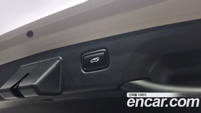 Kia Niro Prestige 2024 — фото 28