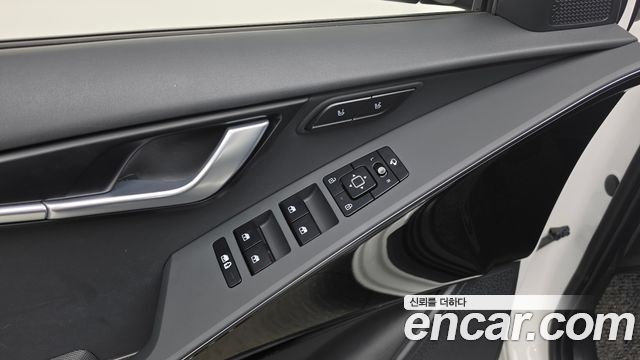 Kia Niro Prestige 2024 — фото 36
