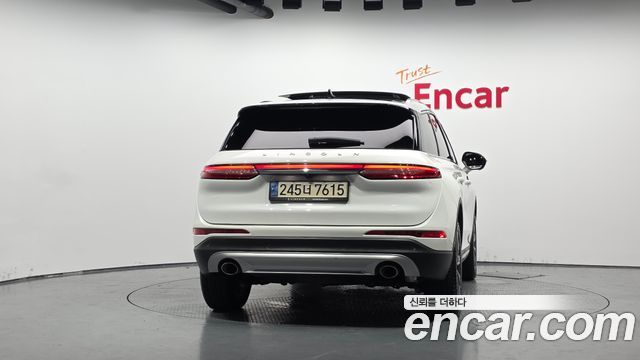 Lincoln Corsair 2.0 Reserve AWD 2021 — фото 4