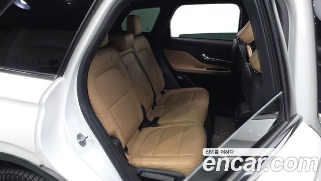 Lincoln Corsair 2.0 Reserve AWD 2021 — фото 11
