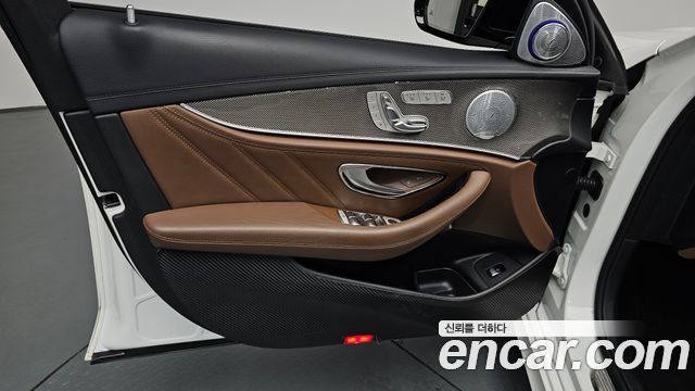 Mercedes-Benz E-Class (W213) E53 AMG 4MATIC+ 2019 — фото 24