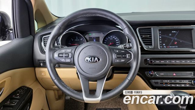 Kia Carnival 9-Seater Hi-Limousine Prestige Hiroof 2019 — фото 13