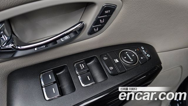 Kia Carnival 7-Seater Limousine President 2019 — фото 13