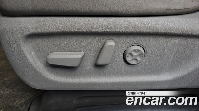 Kia Carnival 7-Seater Limousine President 2019 — фото 15
