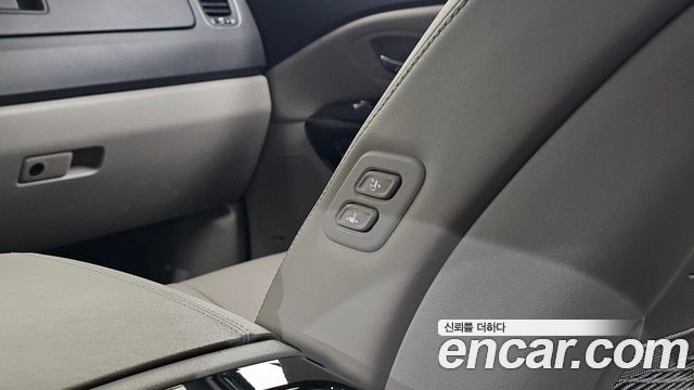Kia Carnival 7-Seater Limousine President 2019 — фото 31