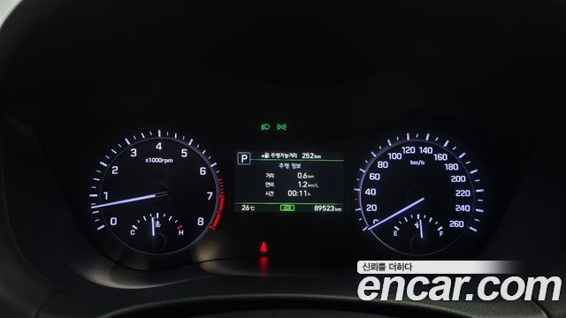 Genesis G80 3.3 GDI AWD Luxury 2017 — фото 8