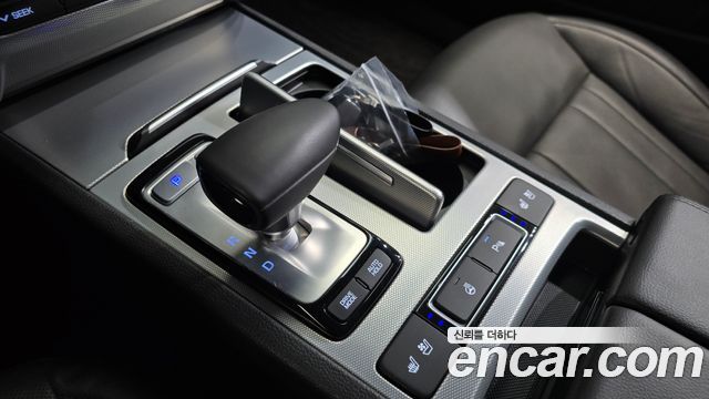 Genesis G80 3.3 GDI AWD Luxury 2017 — фото 9