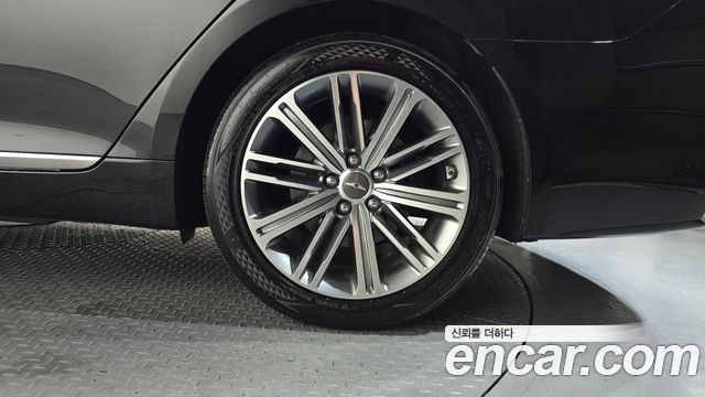 Genesis G80 3.3 GDI AWD Luxury 2017 — фото 21