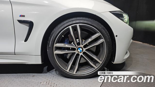 BMW 4 Series (F32) 430i M Sport Convertible 2019 — фото 21