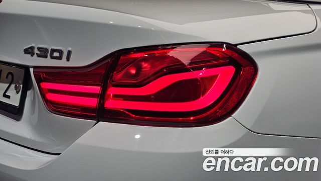 BMW 4 Series (F32) 430i M Sport Convertible 2019 — фото 23