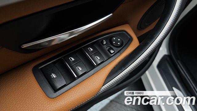 BMW 4 Series (F32) 430i M Sport Convertible 2019 — фото 27