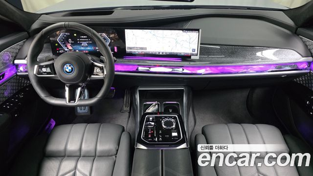 BMW 7 Series (G70) 750e xDrive M Sport 2023 — фото 7