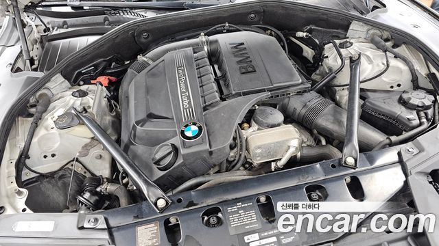 BMW 7 Series (F01) 740Li 2013 — фото 6