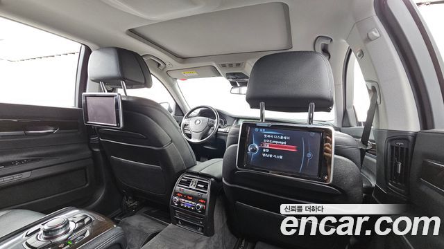 BMW 7 Series (F01) 740Li 2013 — фото 18
