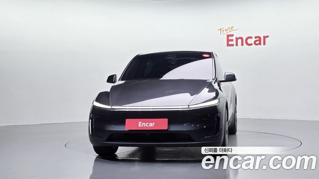Tesla Model Y RWD 2025 — фото 3